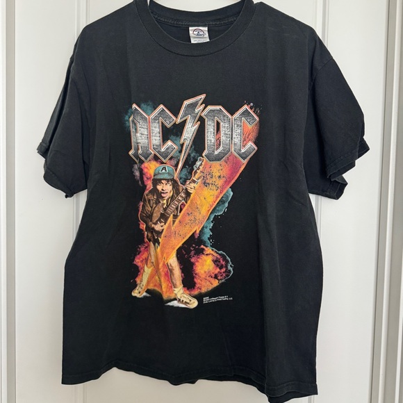 Pro Weight Other - Retro 2004 AC/DC High Voltage Album Cover Angus Young Lightning T-Shirt